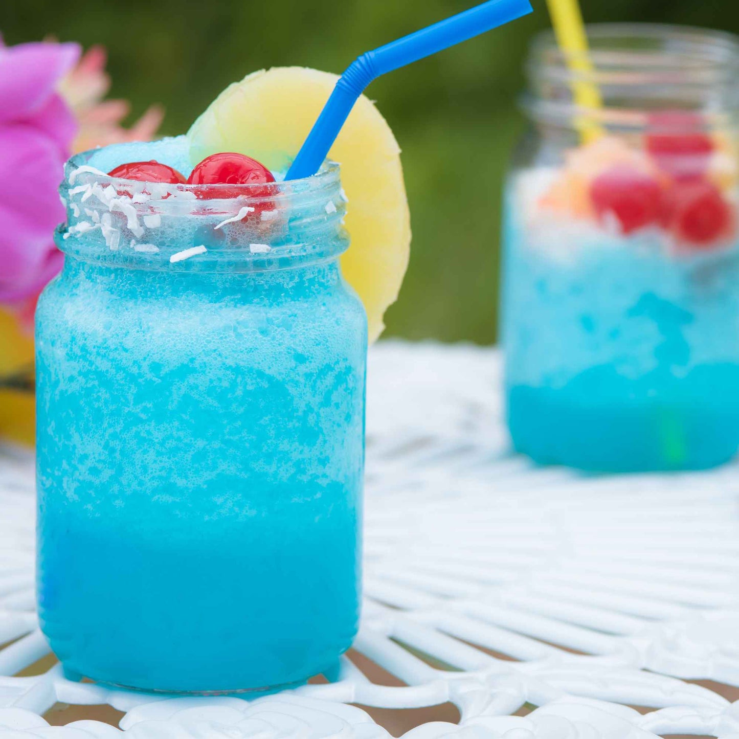 Home slushy machine home slush bar 6x250ml cocktail flavour mocktail syrups 20 party cups and 20 paper straws